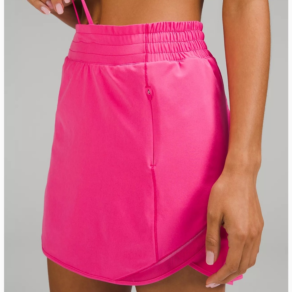 🌸Lululemon Hotty Hot High Rise Skirt 6 Long🌸